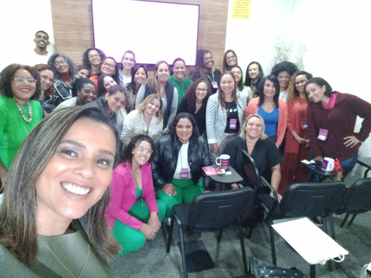 Atendimento clínico no consultório